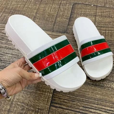 chinelo slide gucci branco